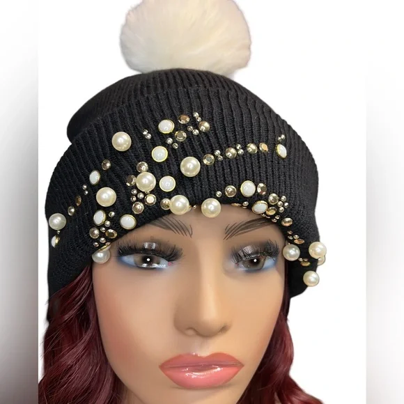 Karl Lagerfeld NWT Black Knit Ribbed Jeweled Karl Signature Pom Pom Winter Hat - Picture 4 of 9